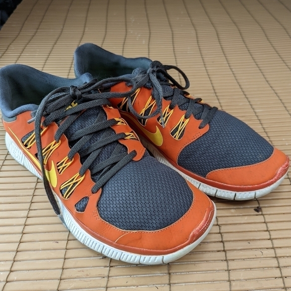 Nike Free 5.0 Men's Running Shoes Very Rare Orange/ Black 579959-088 Size 11.5. - Picture 2 of 11